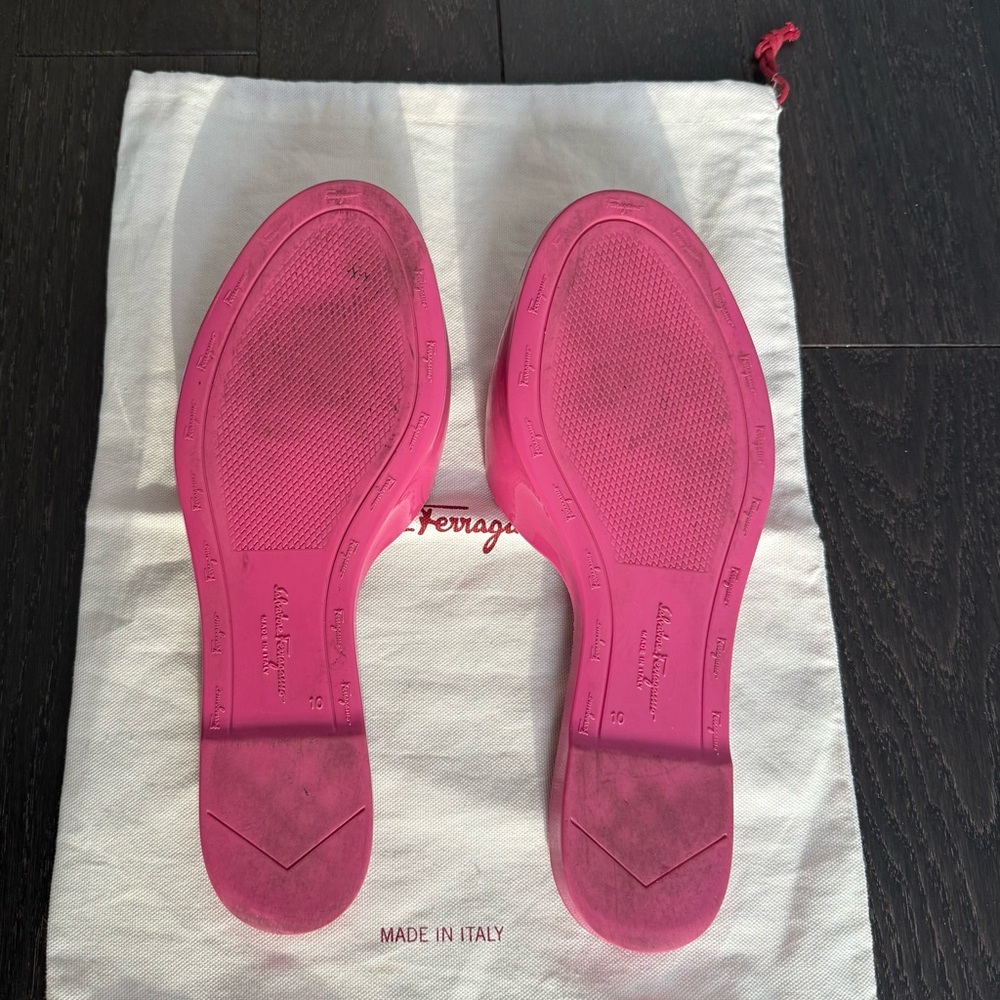 Salvatore Ferragamo Cirella Jelly Slide Sandals With Vara Bow - Picture 4 of 6